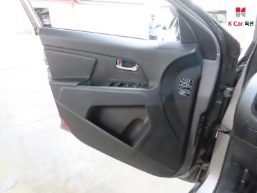 2012 - kia sportage