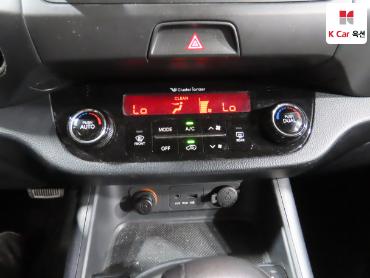 2012 - kia sportage