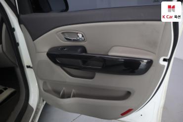 2016 - kia carnival