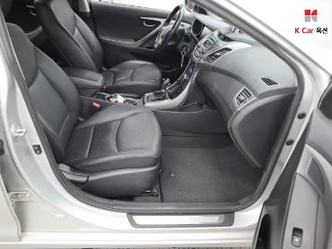 2014 - hyundai avante