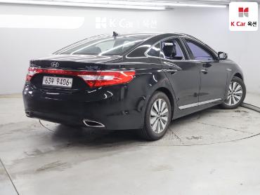 2015 - hyundai grandeur