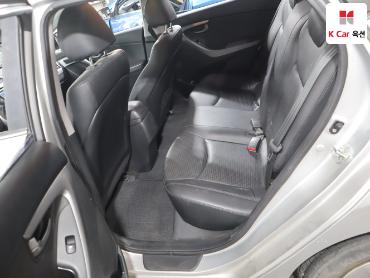 2014 - hyundai avante