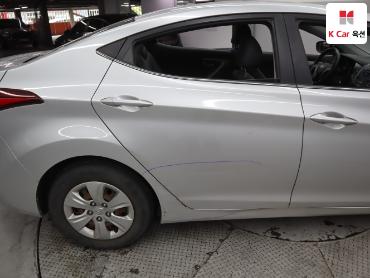 2014 - hyundai avante