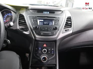2014 - hyundai avante