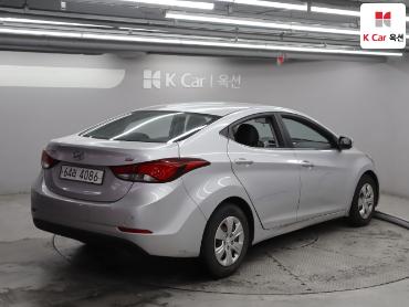 2014 - hyundai avante