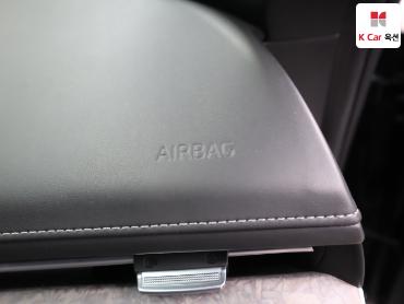 2022 - genesis g80