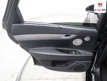 2022 - genesis g80