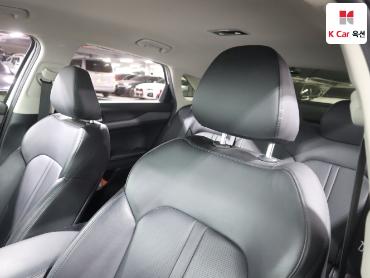 2022 - kia k5