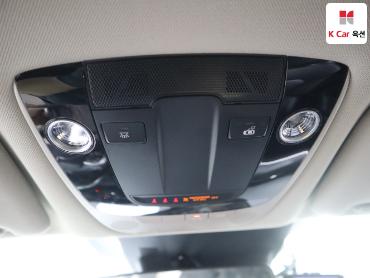 2022 - kia k5