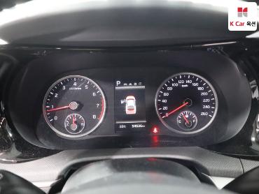 2022 - kia k5