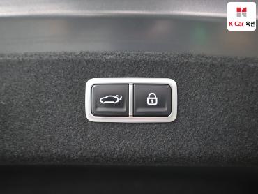 2022 - genesis g80
