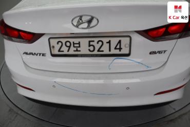 2016 - hyundai avante