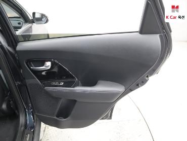 2020 - kia niro