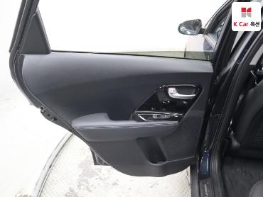 2020 - kia niro