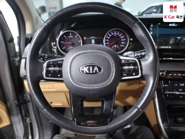 2021 - kia carnival