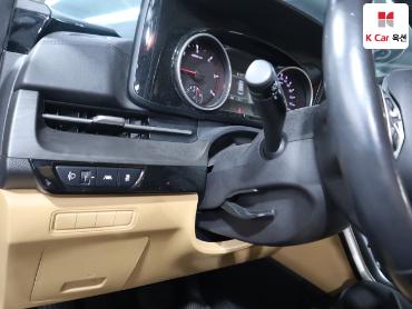 2021 - kia carnival
