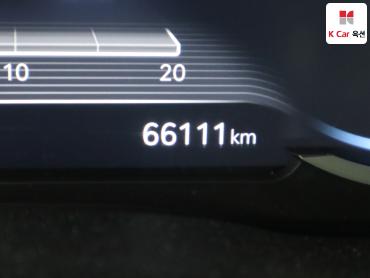 2022 - genesis g80