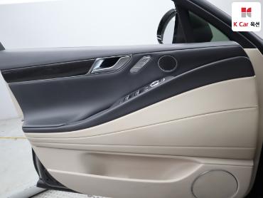 2022 - genesis g80