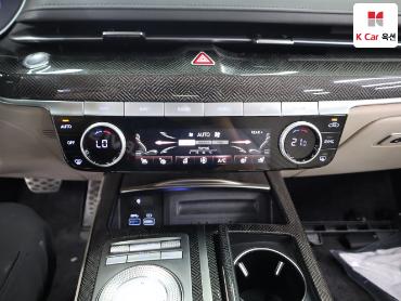 2022 - genesis g80