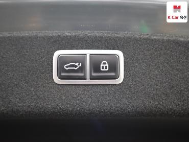 2022 - genesis g80