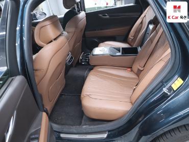 2022 - genesis g80