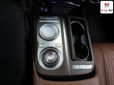 2022 - genesis g80