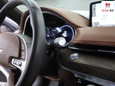 2022 - genesis g80