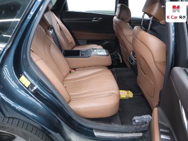 2022 - genesis g80
