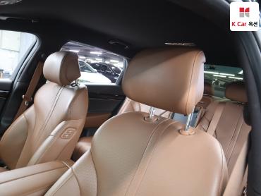 2022 - genesis g80