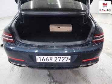 2022 - genesis g80
