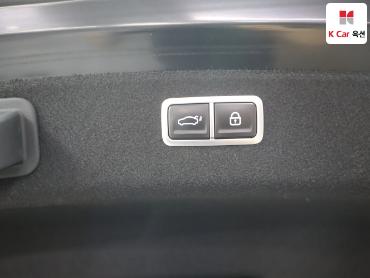 2022 - genesis g80
