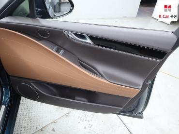 2022 - genesis g80