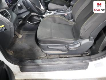2015 - hyundai veloster