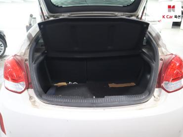 2015 - hyundai veloster