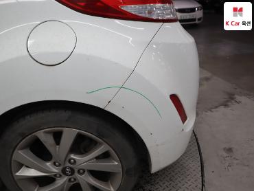 2015 - hyundai veloster