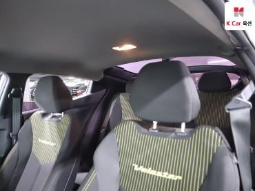 2015 - hyundai veloster