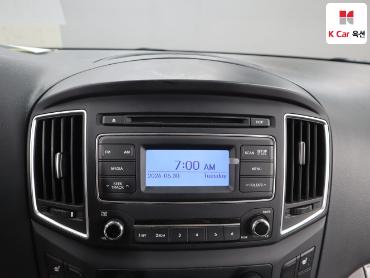 2021 - hyundai grand starex