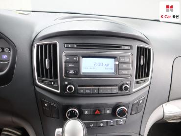 2021 - hyundai grand starex
