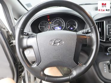 2021 - hyundai grand starex
