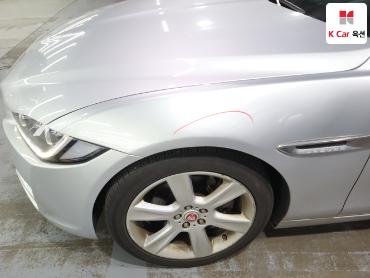 2016 - jaguar xe