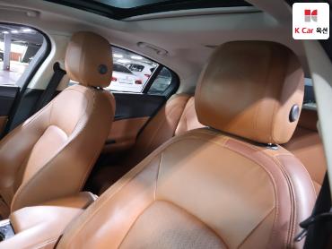 2016 - jaguar xe