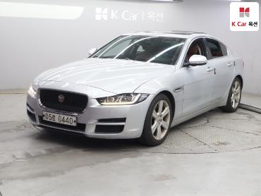 2016 - jaguar xe