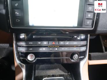2016 - jaguar xe