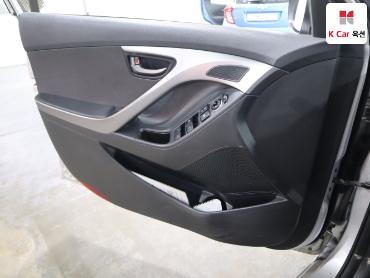 2013 - hyundai avante
