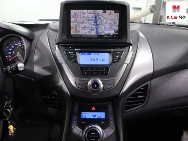 2013 - hyundai avante