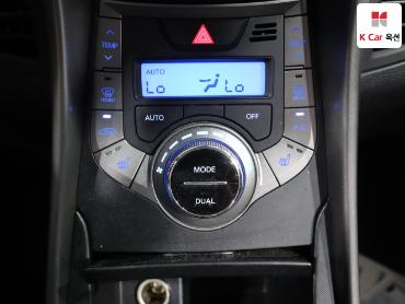 2013 - hyundai avante