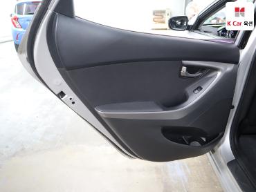 2013 - hyundai avante