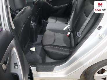 2013 - hyundai avante