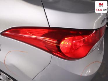 2013 - hyundai avante