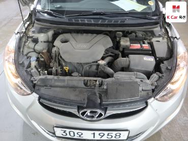 2013 - hyundai avante
